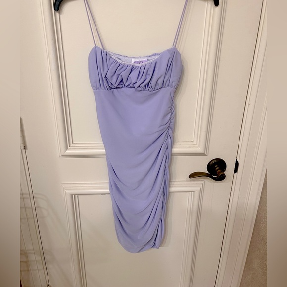 🎉HP🎉Princess Polly Penney Lilac Shirred Mini Dress US 4 - Picture 5 of 6